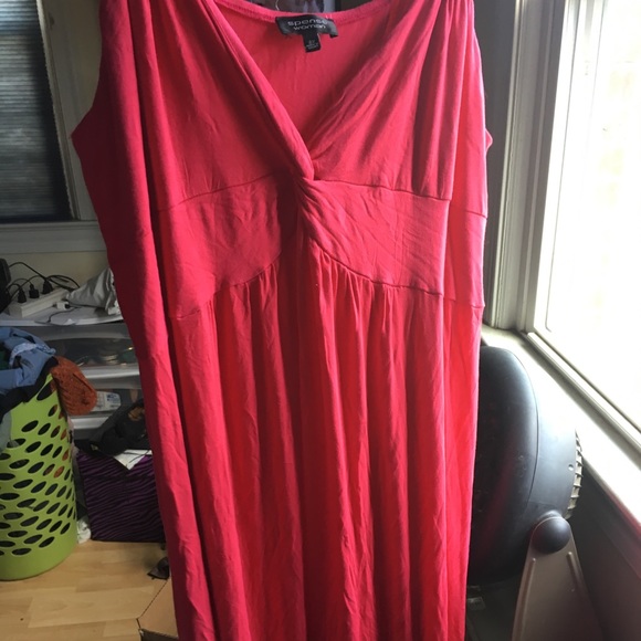 Hot Pink Maxi Dress! - Picture 1 of 3